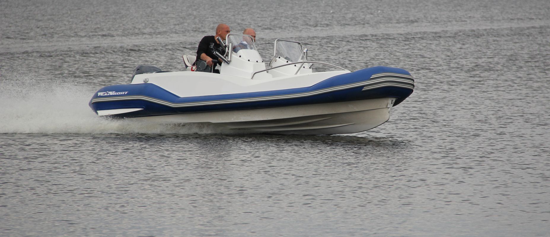 WinBoat R 53