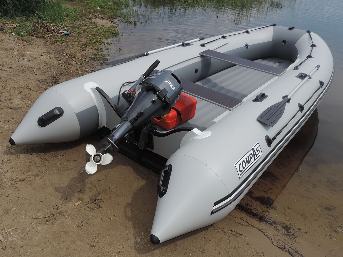 Компас 460